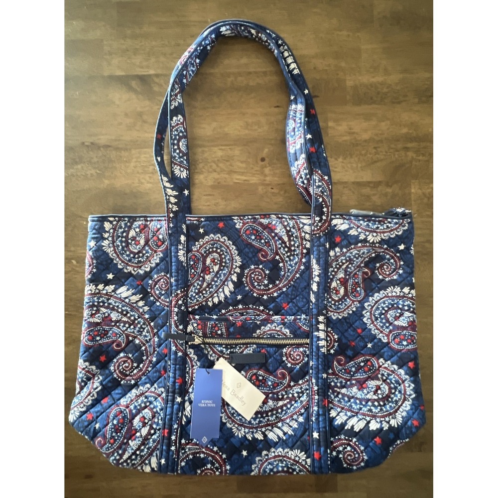 Vera Bradley bag Iconic Vera Tote in the Fireworks Paisley Brand New With Tags